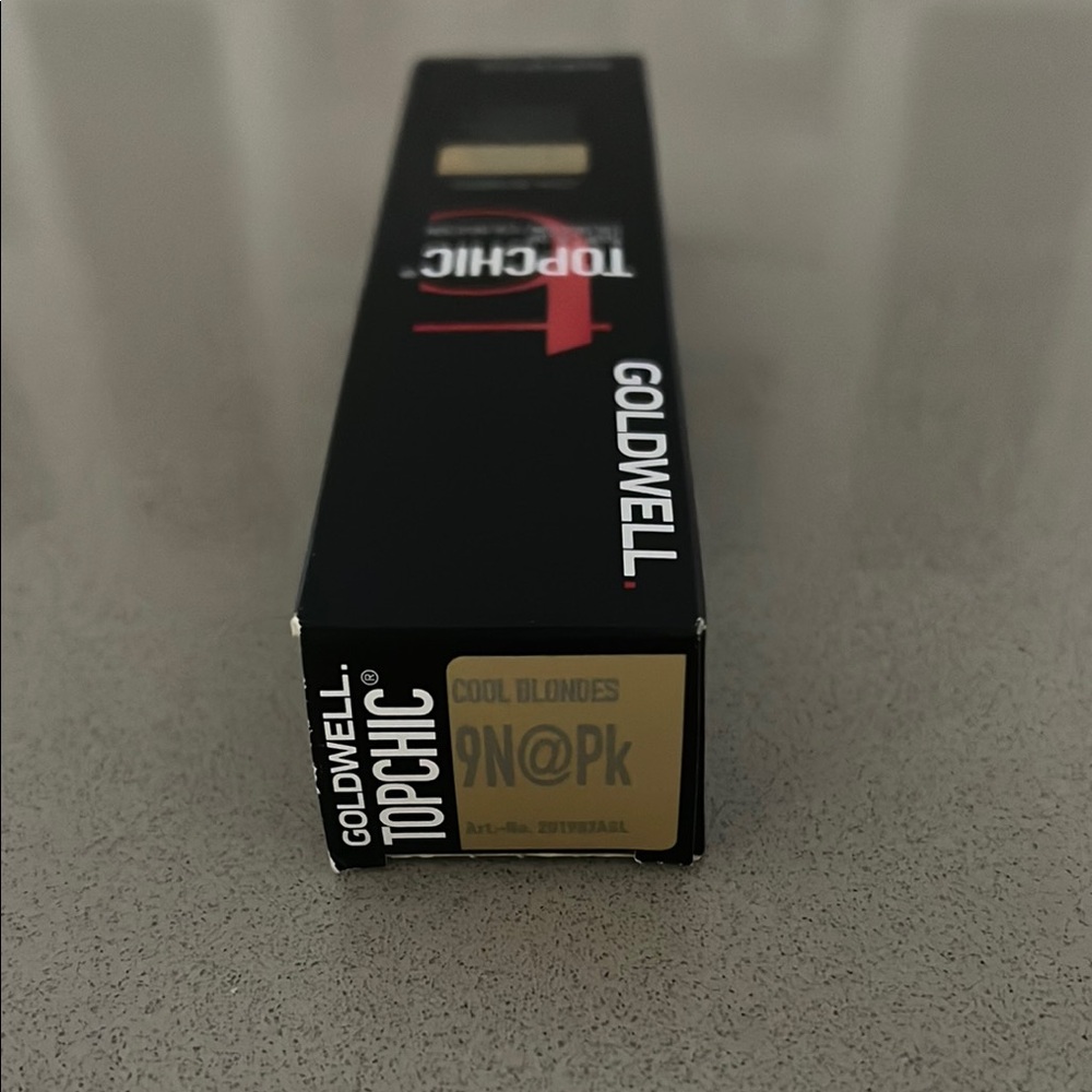 Goldwell Topchic Hair Color 9N@Pk